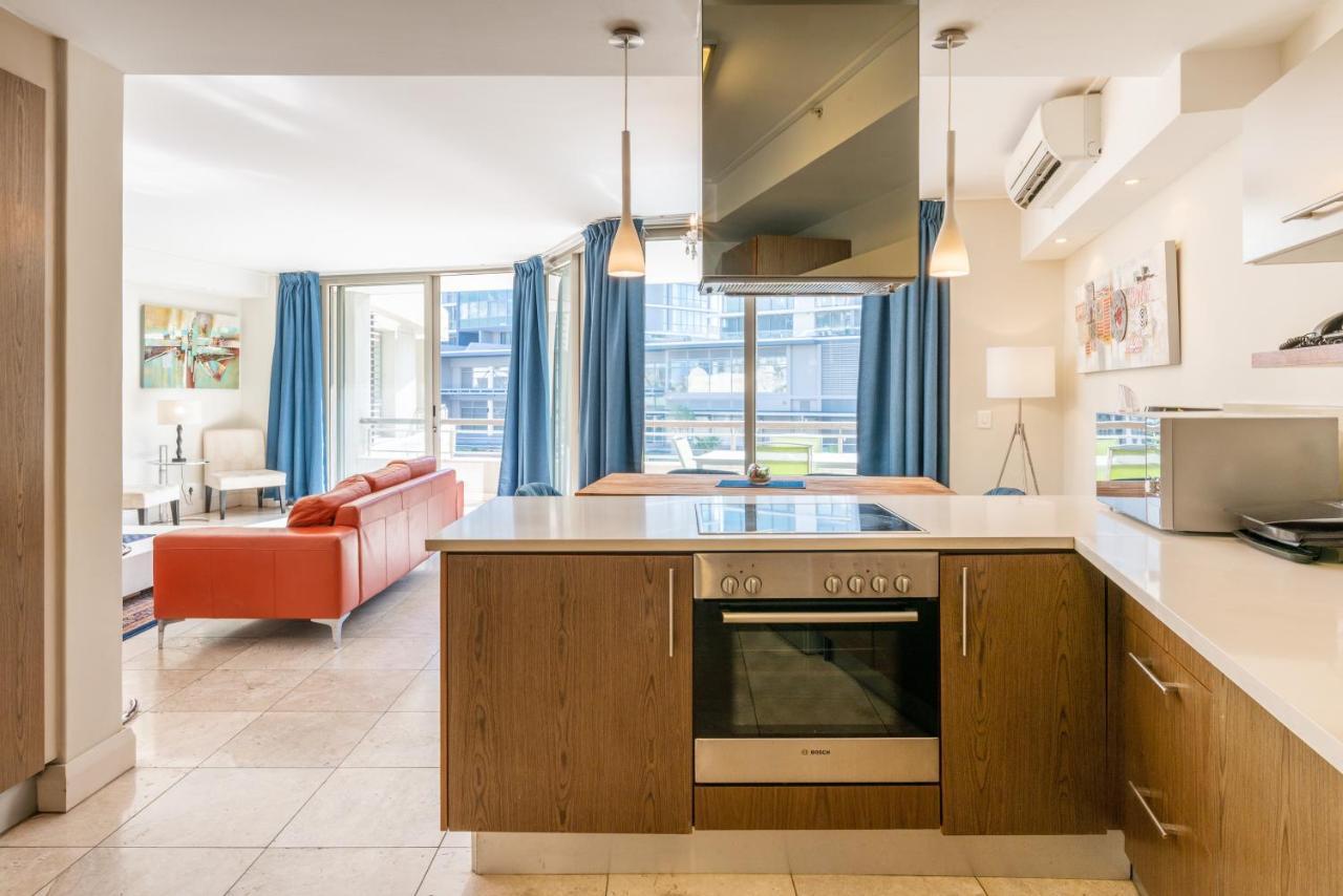 V&A Waterfront Luxury Apartments By Mcstay Cape Town Exterior photo
