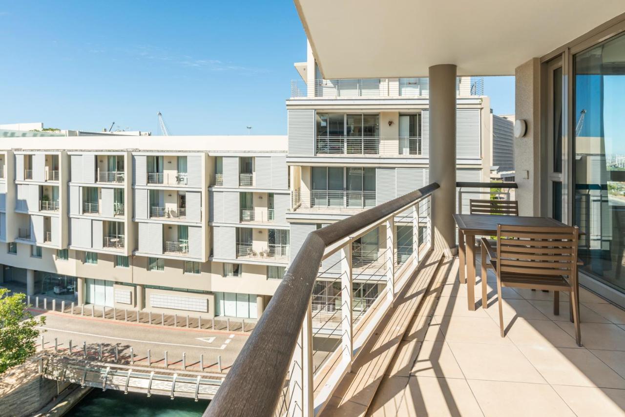 V&A Waterfront Luxury Apartments By Mcstay Cape Town Exterior photo