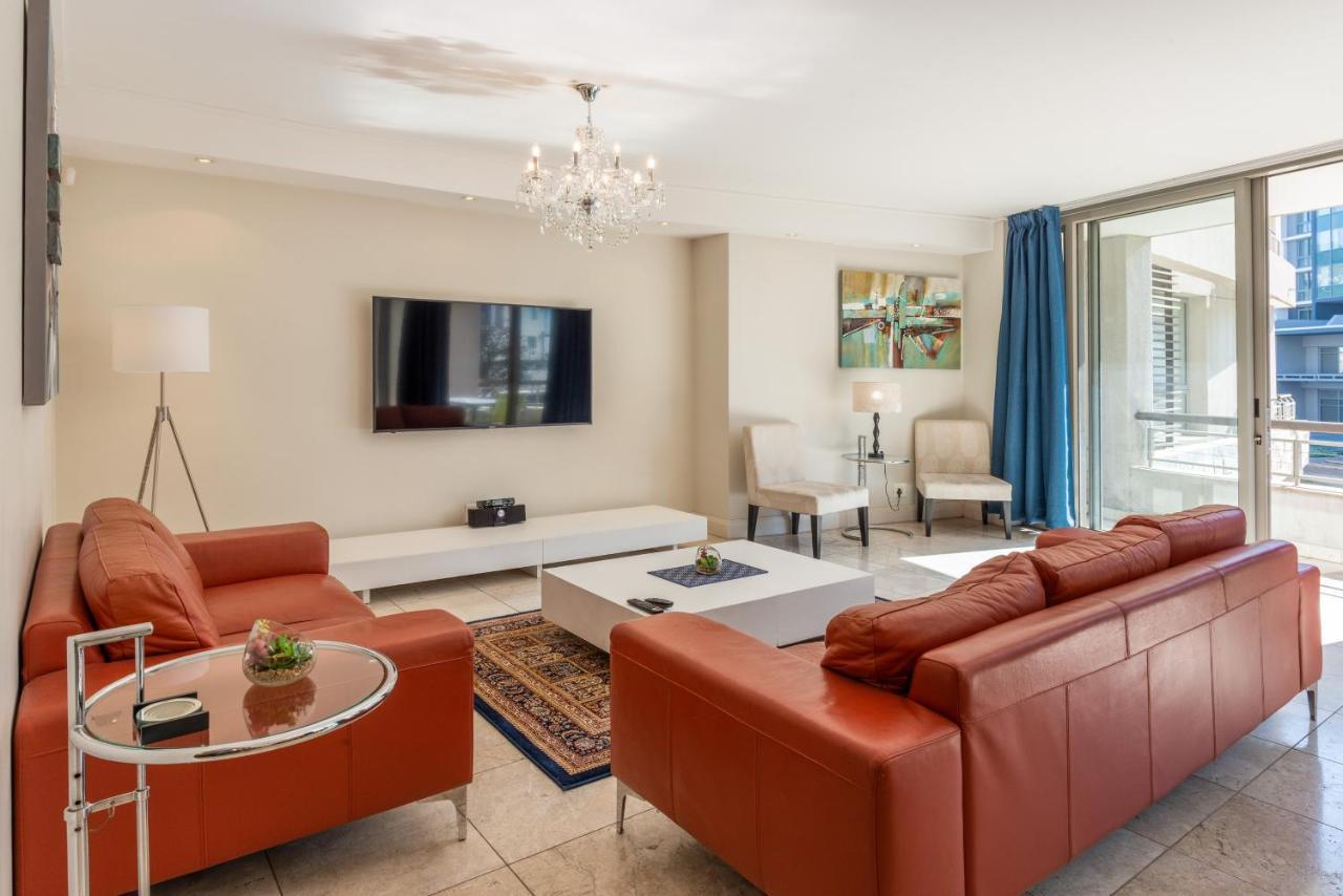 V&A Waterfront Luxury Apartments By Mcstay Cape Town Exterior photo